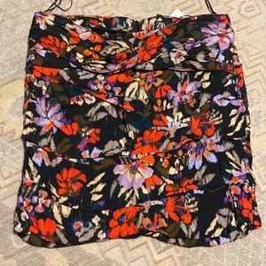 NWT ZARA CUTE MULTICOLOR MINI SKIRT SIZE M
